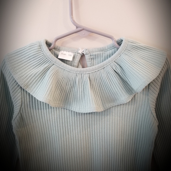 COTTON ,RUFFLE COLLAR RIB BODYSUIT - Picture 2 of 6